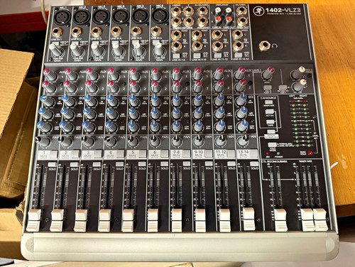 Mackie 1402 vlz3 - mackie, 14-channel