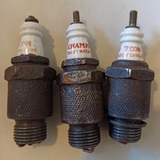 3 x CHAMPION 7 COM SPARK PLUGS
