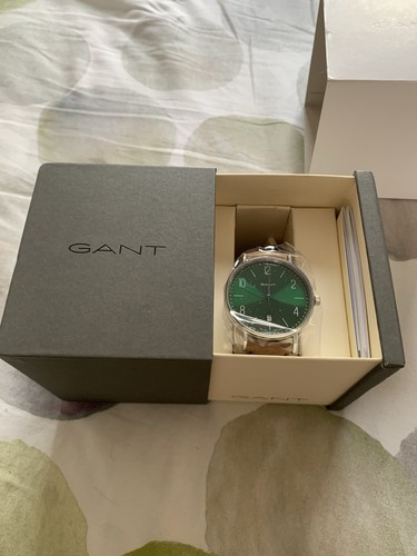 Bnwt gant men green - bnwt,