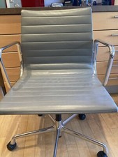 Genuine Vitra Eames EA117 Grey ribbed leather task chair