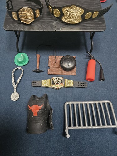 Wwe wrestling figure - wwe,