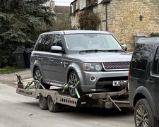 Breaking Range Rover Sport