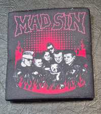 MAD SIN stubby cooler drink
