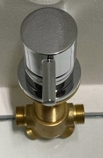 DECK MOUNTED 2 WAY DIVERTERS