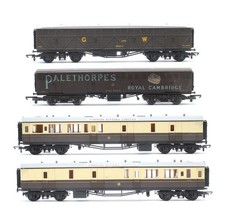 VARIOUS BRANDS 'OO' GAUGE RAKE OF 4 GWR ASSORTED CENTENARY COACHES/SIPHON WAGONS