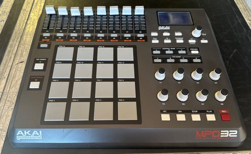 Akai mpd32 midi - akai,