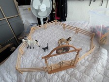 Schleich Horse Club - Paddock with Entry Gate (42434)