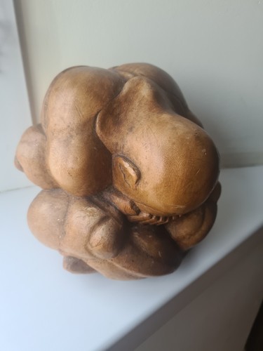 Weeping buddah hand carved - weeping,