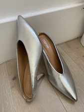 Silver Pointed Toe Mules Shoes