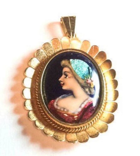 Lady portrait guilloche - portrait,