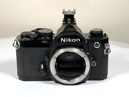 Nikon black 35mm film slr - film,