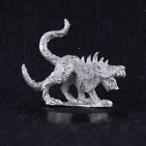 Necromunda giant rat wyrd - necromunda,