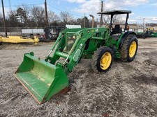 2013 John Deere 5085M 4WD