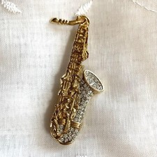 Vintage Saxophone Brooch Gold