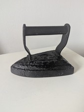 Vintage Cast Iron Flat Iron