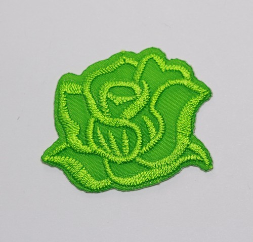 Small rose iron on - x,