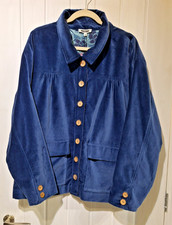 Mistral Size 16 Oversized