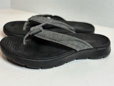 Sketchers Men’s Size 8