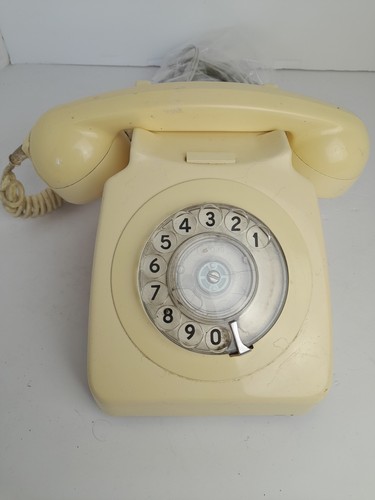 Vintage 1984 british telecom - vintage,