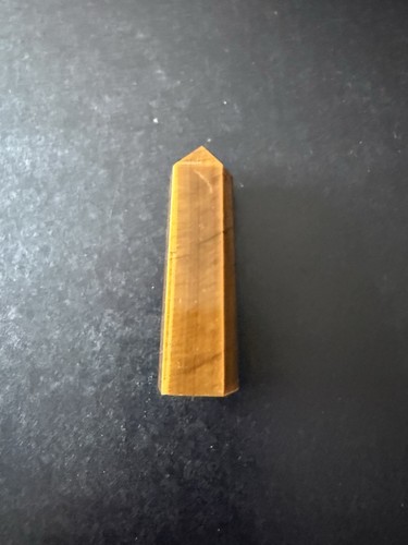 Tiger eye pyramid - eye, polished