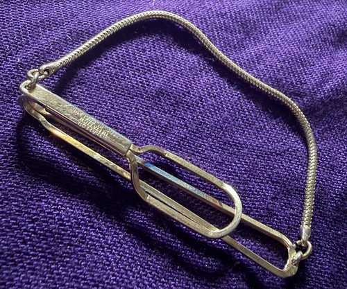 Vintage gold tone stratton - gold,