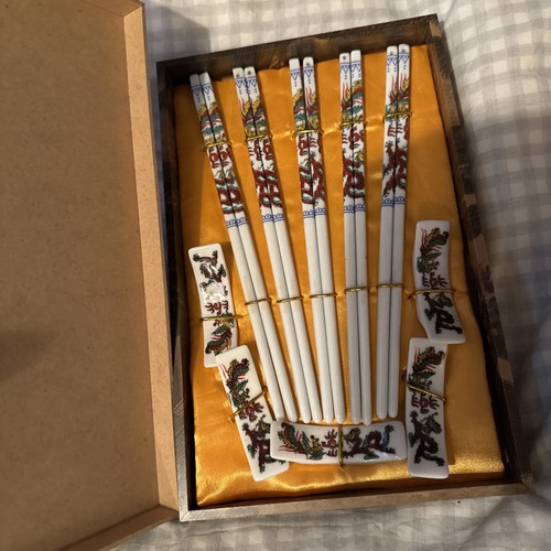 Chinese chopstick set with - set,