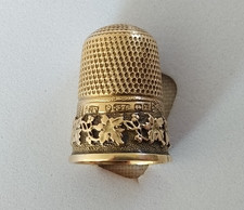 OLD 9k GOLD SEWING THIMBLE