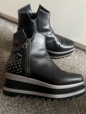 ?STUDDED LEATHER BOOTS?Goth Platform Designer Size 7.5