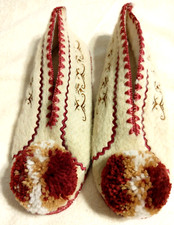 MINAS TRADITIONAL GREEK WOOLEN