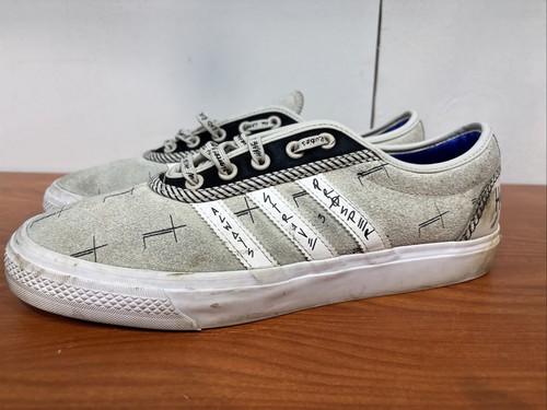 Size trap lord sneakers - 9.5,