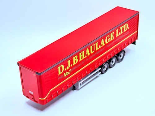Corgi tri axle curtainside - tri-axle,