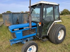 New Holland Ford 1920 Compact Tractor 4wd Cab With Heater Grass Tyres Low Hours