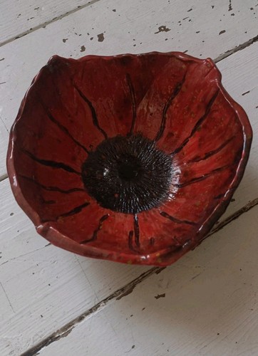 Raku studio pottery - studio,