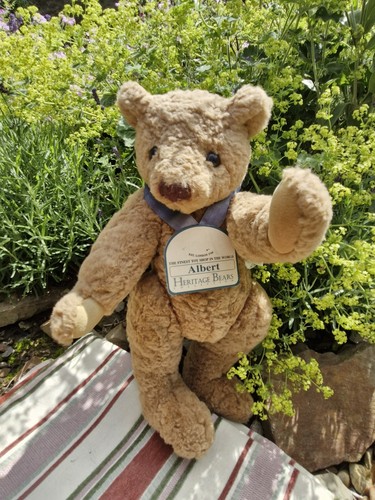 Vintage jointed teddy bear - jointed,