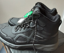 BNWT.  MEN'S REGATTA VENDEAVOUR BOOTS.  BLACK. 10 UK. WALKING HIKING BOOTS.