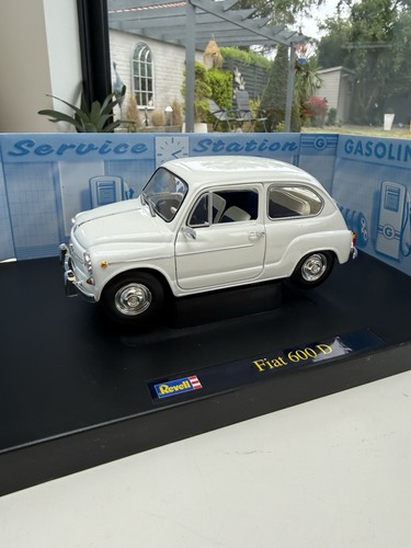 Scale vintage fiat 600d - vintage,
