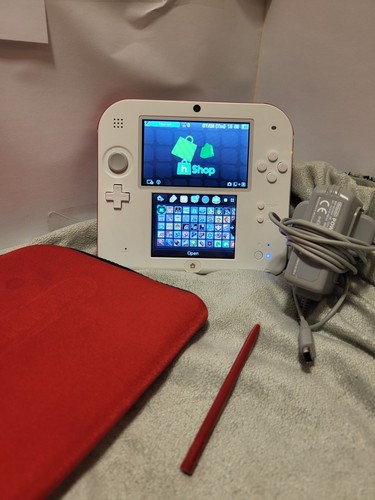 Nintendo 2ds console with - nintendo,