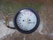suzuki gsxr 400 tachometer