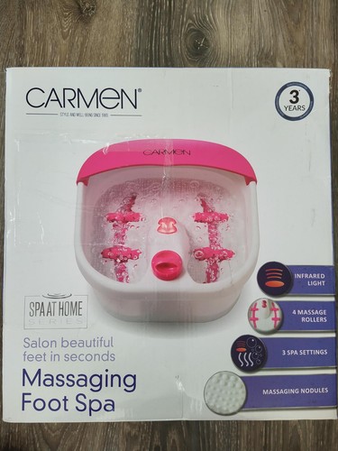 Carmen massaging foot - , spa