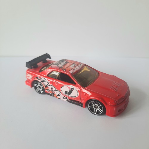 Vintage 2001 hot - hot, nissan