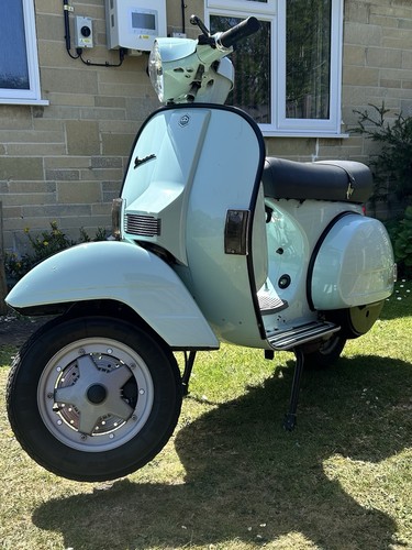 Gorgeous piaggio vespa px200 - gorgeous,