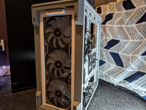 Corsair 220t mid tower - corsair, mid-tower