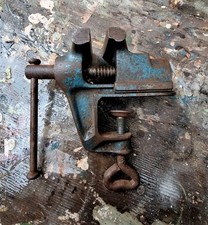 Small vintage Vice Hobby Vice Jaw Width 2.5" Desk  Bench Clamp 