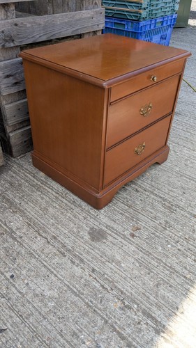 Single large stag bedside - bedside, pull