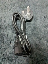 Genuine  3 Pin UK to IEC C13 Desktop PC Power Cord Cable Brand New Unused