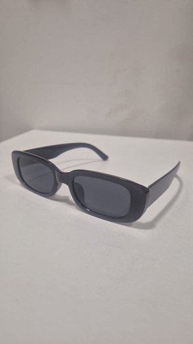 Trendy black square - black, sunglasses