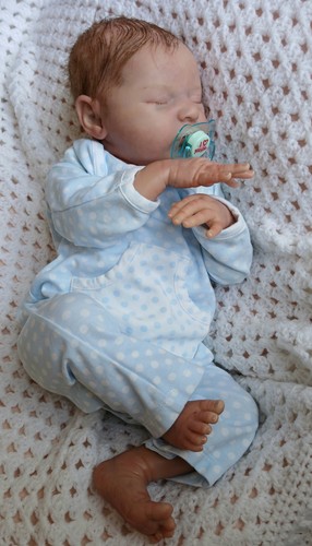 Reborn baby laura - baby,