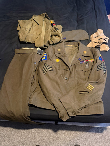 Wwii army complete uniform - us,