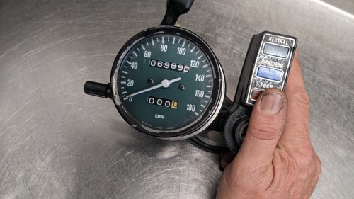 Kawasaki z400 speedometer kmh - kawasaki,