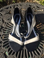  Womens NEW Black/Silver/Cream Elegant Faux leather kitten heel SHOES size UK 6